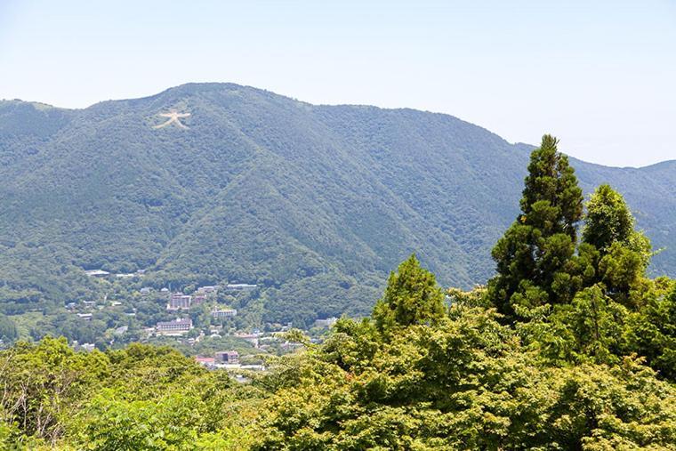 スタジオーネ 箱根強羅 East - Stagione Hakone Gora East Lejlighed Eksteriør billede